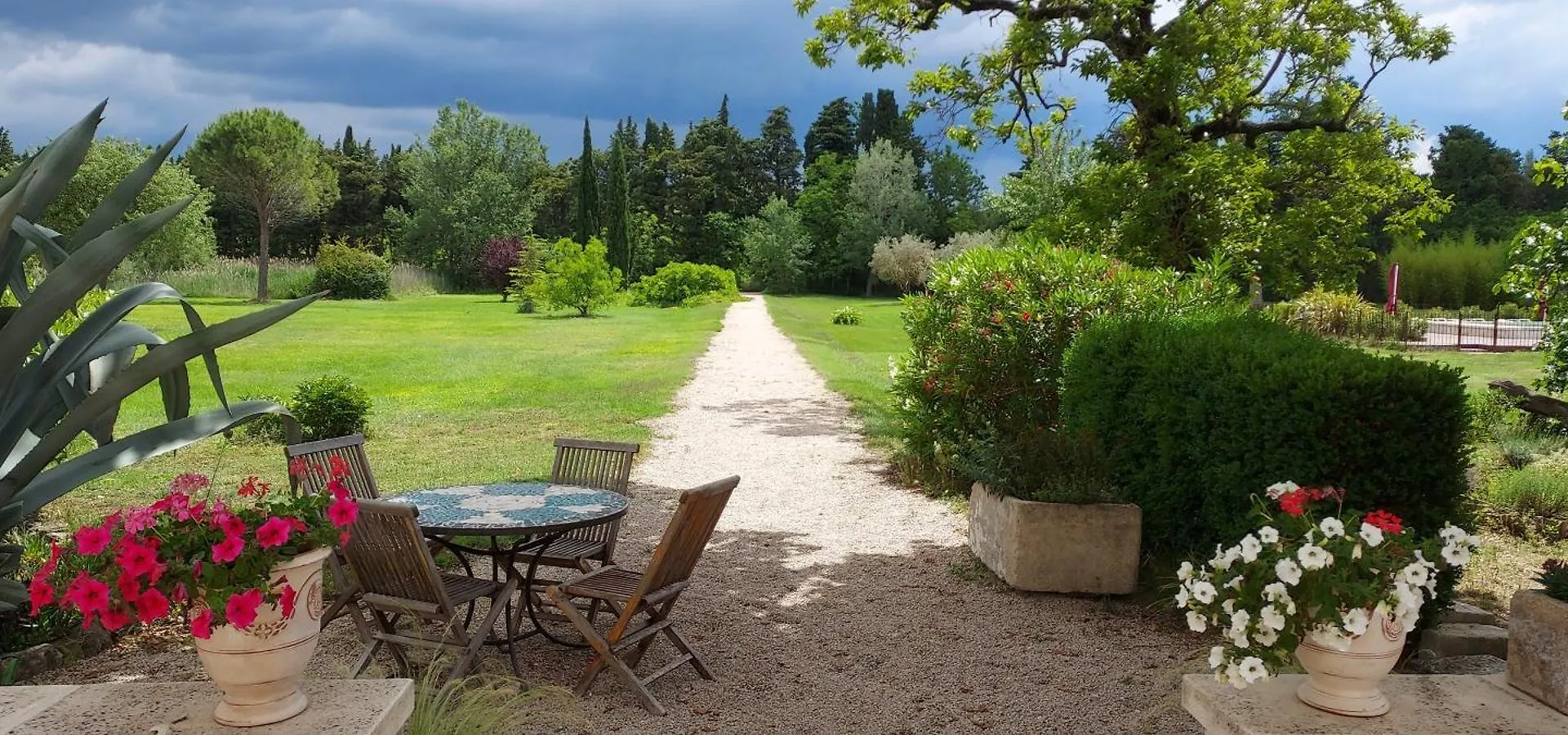 La Bastide Des Amouriers Caumont-sur-Durance